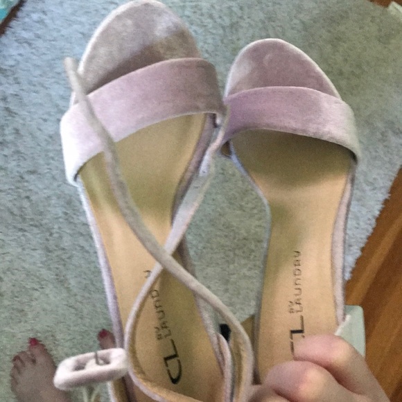 Purple Velor heels - Picture 2 of 3